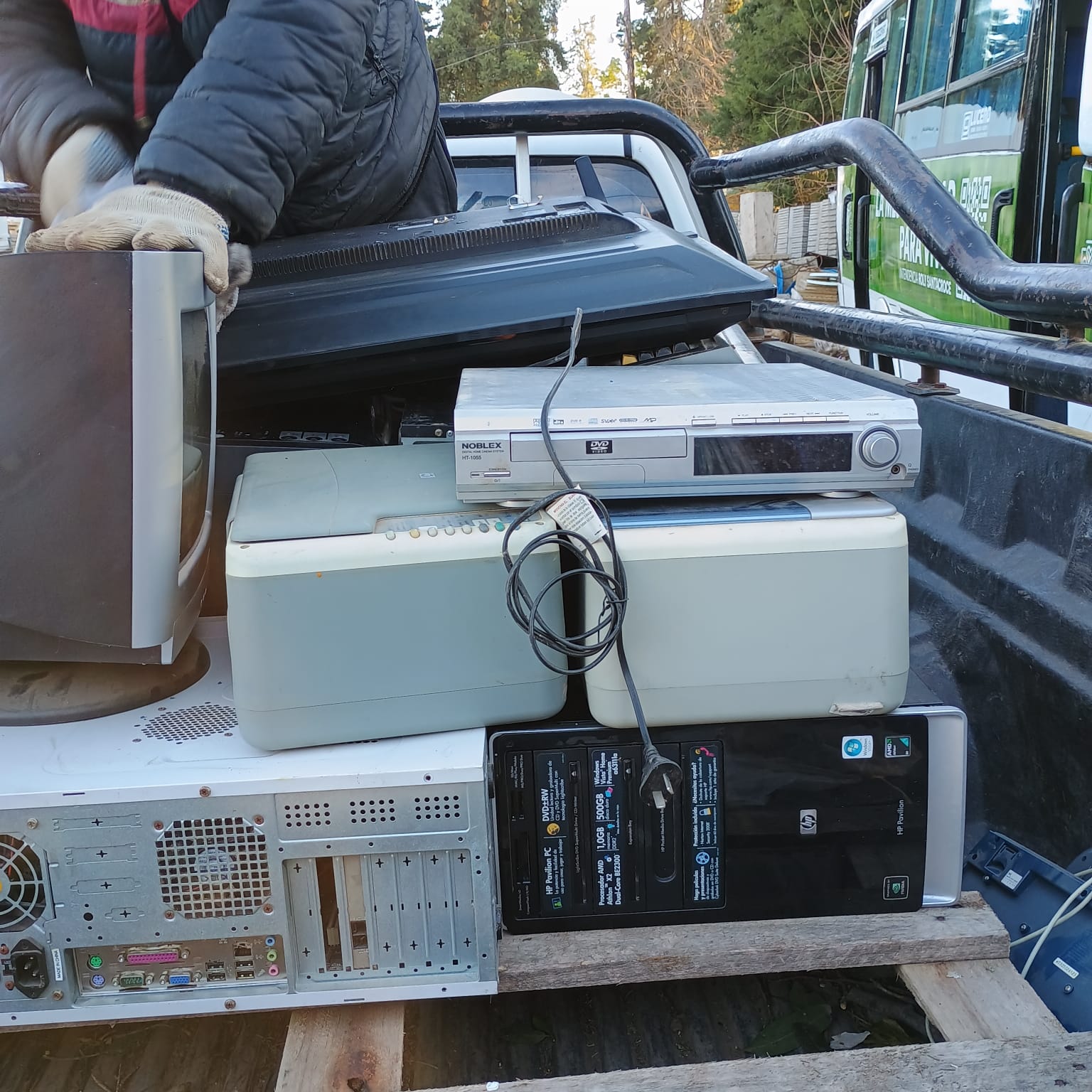 La Municipalidad de Funes envia a disposición final residuos electrónicos