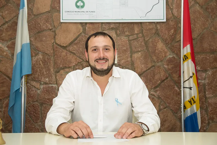 Carlos Olmedo revalida su presidencia en el Concejo Deliberante de Funes con una agenda cargada de deudas históricas